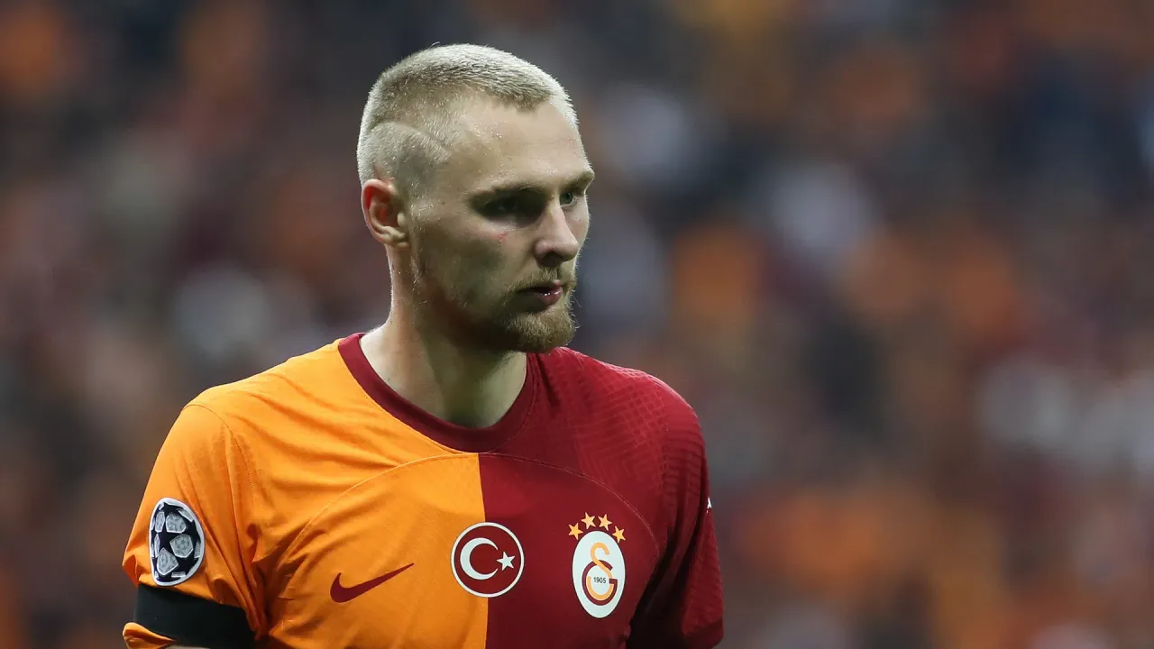 Galatasaray'da Victor Nelsson Şoku: Yollar Ayrılıyor mu?
