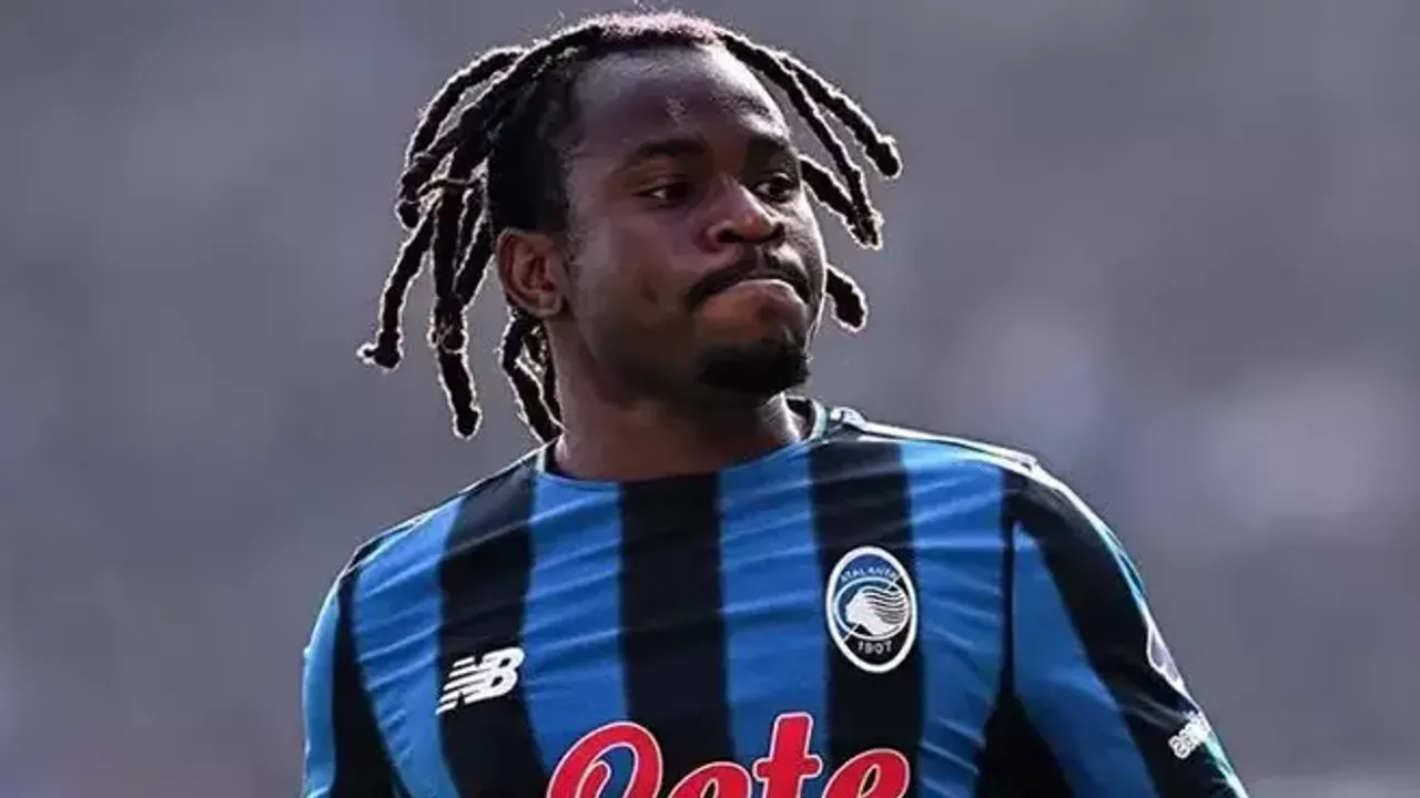 Süper Lig'de Transfer Rüzgarı: Lookman İçin Rekor Teklif, Devlerin Hedefinde Kimler Var?