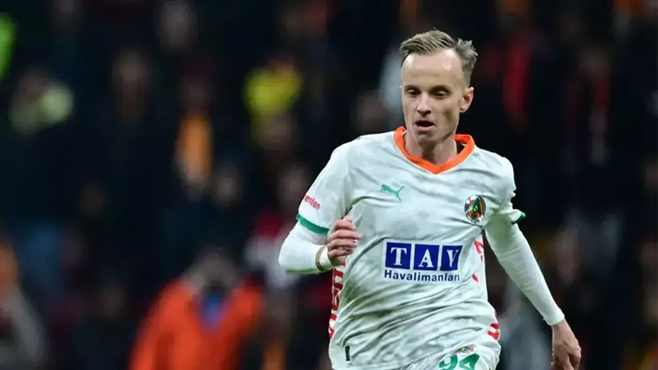 Mağlubiyete Rağmen Cesur Duruş: Alanyaspor'dan Hadergjonaj'dan Önemli Değerlendirmeler