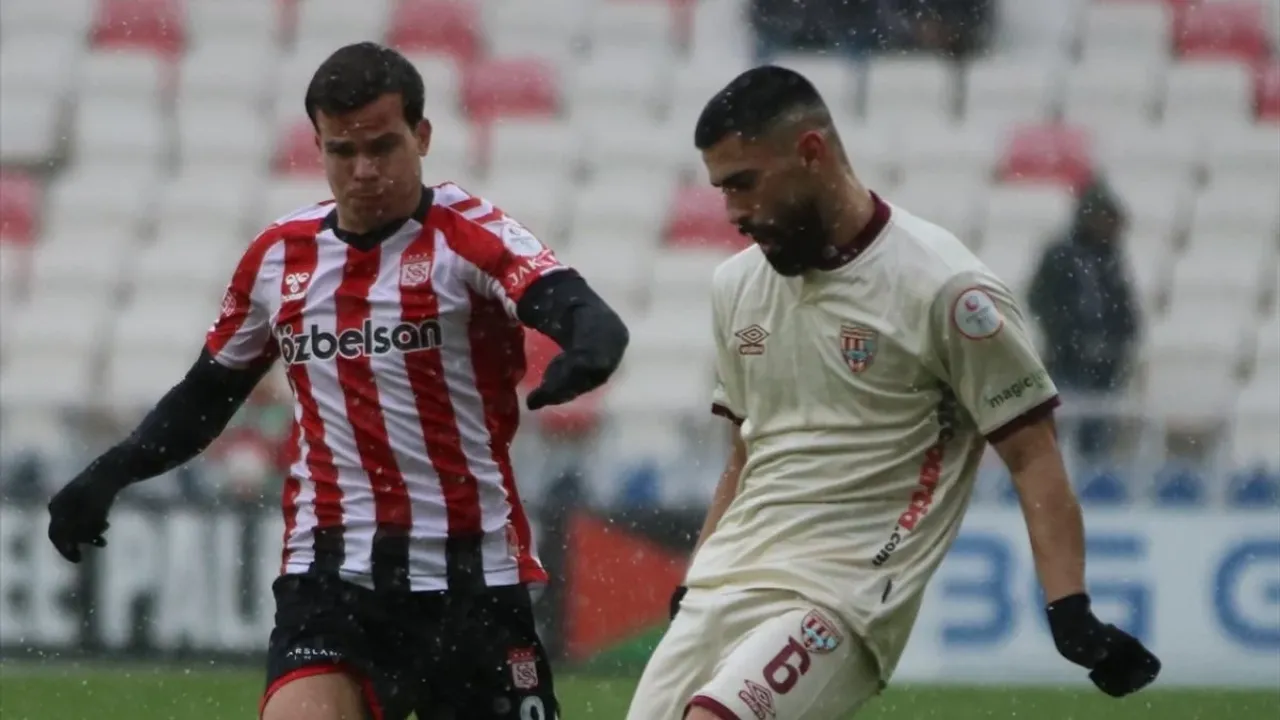 Sivasspor, Yeni 4 Eylül'de Coştu: Bandırmaspor'a Geçit Yok!