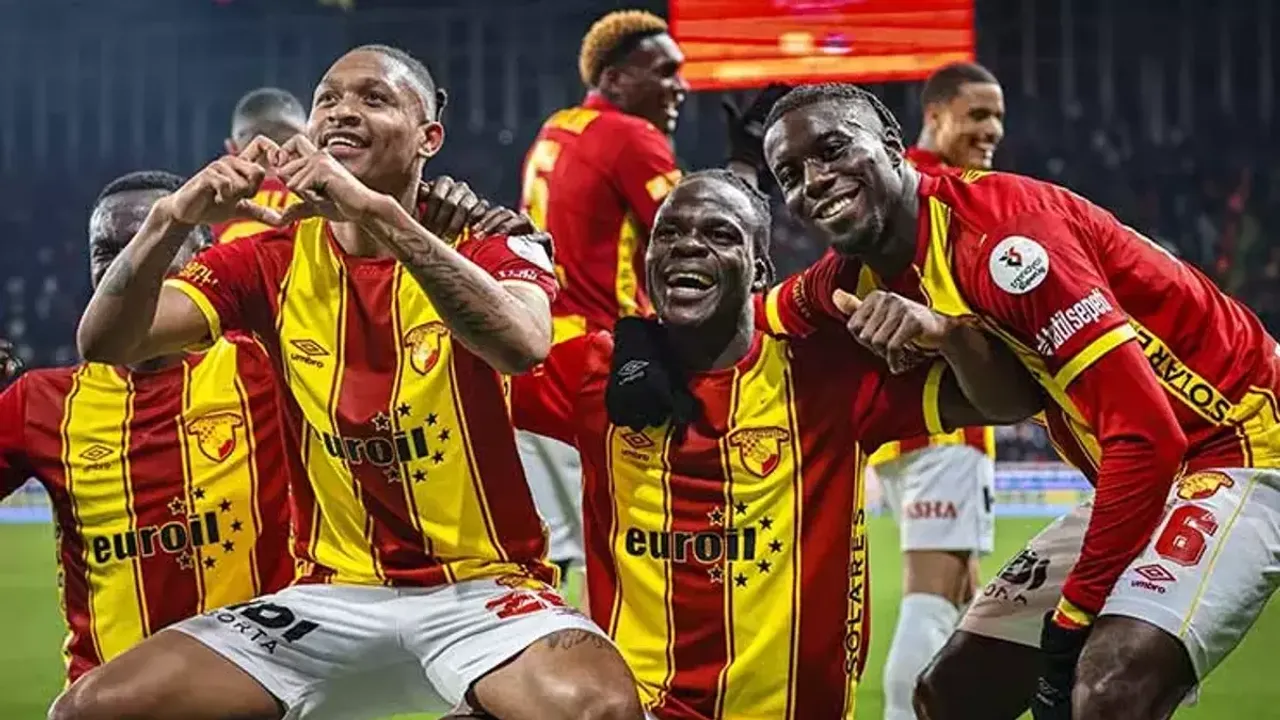 Göztepe Durdurulamıyor: Rizespor'u 3-1'le Geçerek Avrupa Hedefine Kilitlendi!