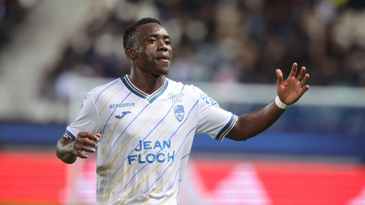 Süper Lig Devlerini Karıştıran Transfer Savaşının Merkezindeki İsim: Arthur Avom!