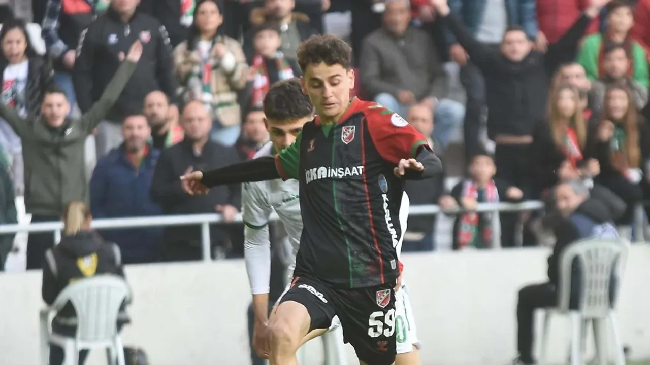 Adem Yeşilyurt Maribor'da! Karşıyaka'ya Avrupa'dan Rekor Transfer Geliri Kapısı Aralandı