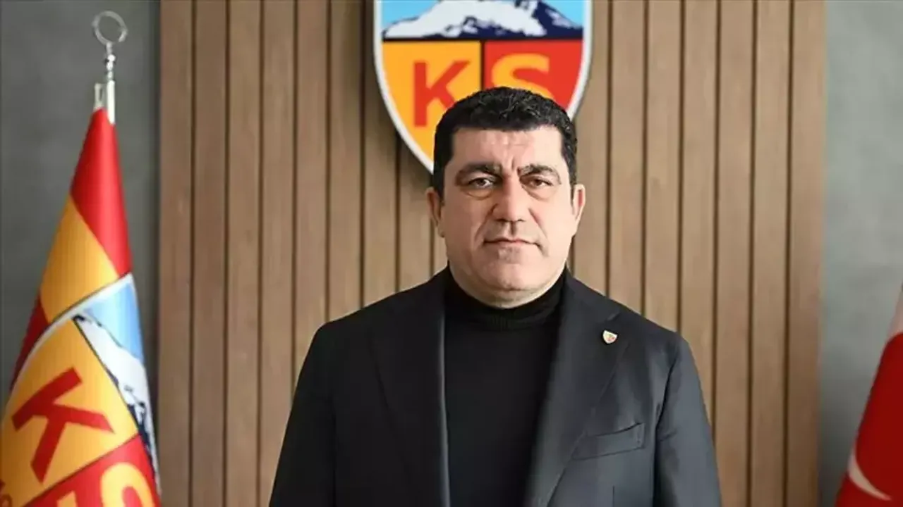Kayserispor'da Tansiyon Yüksek: Başkan Açıkalın'dan Transfer ve Sabır Vurgusu