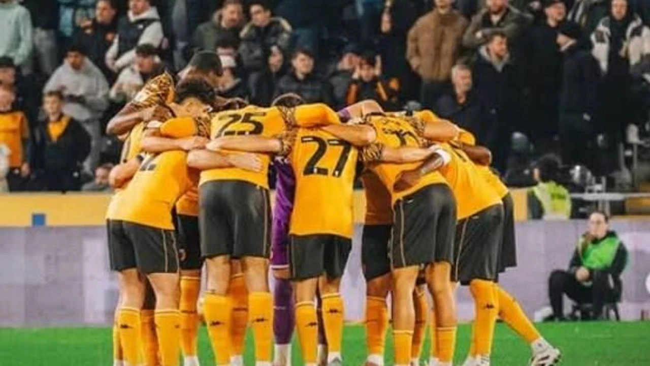 Premier Lig Kapısı Wembley'de Aralanıyor: Hull City mi, Middlesbrough mu? Nefes Kesen Final Detayları!