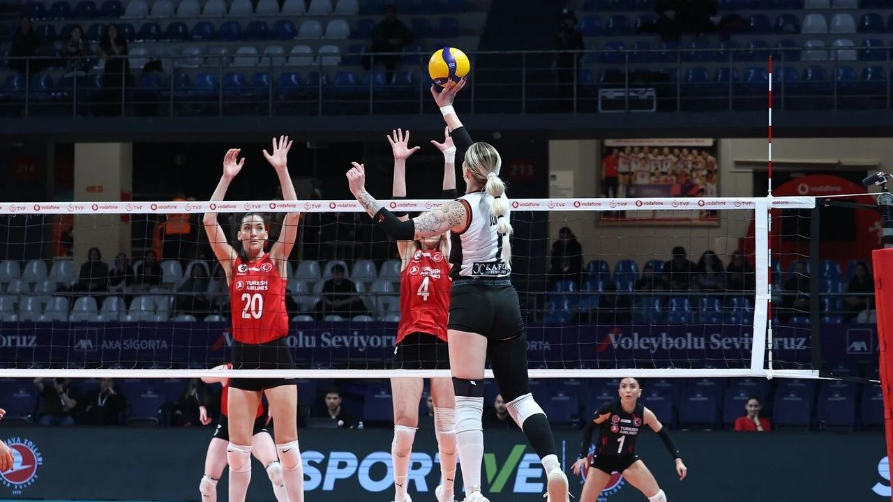 Vodafone Sultanlar Ligi'nde Dev Randevu: 21. Hafta Tek Bir Güne Sığacak!