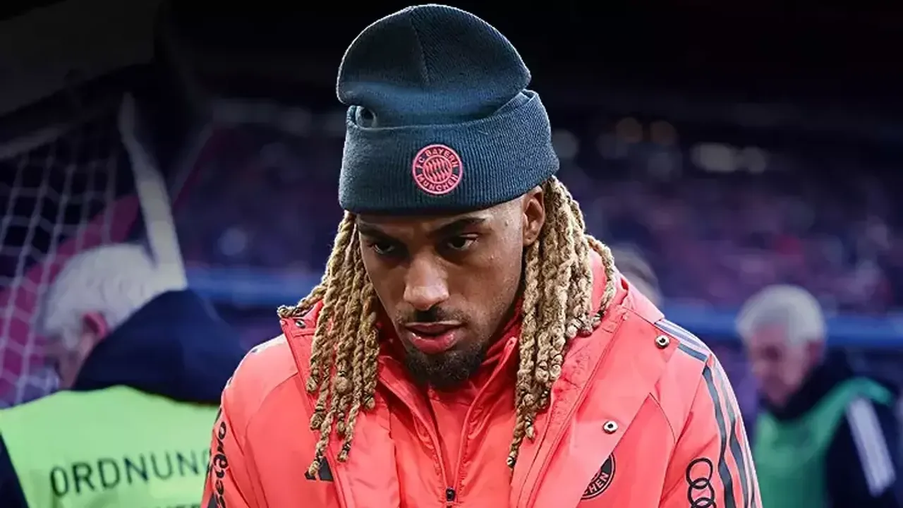 Sacha Boey’de Ayrılık Kapıda! Bayern Münih Kararını Verdi, Yeni Adresi Netleşiyor