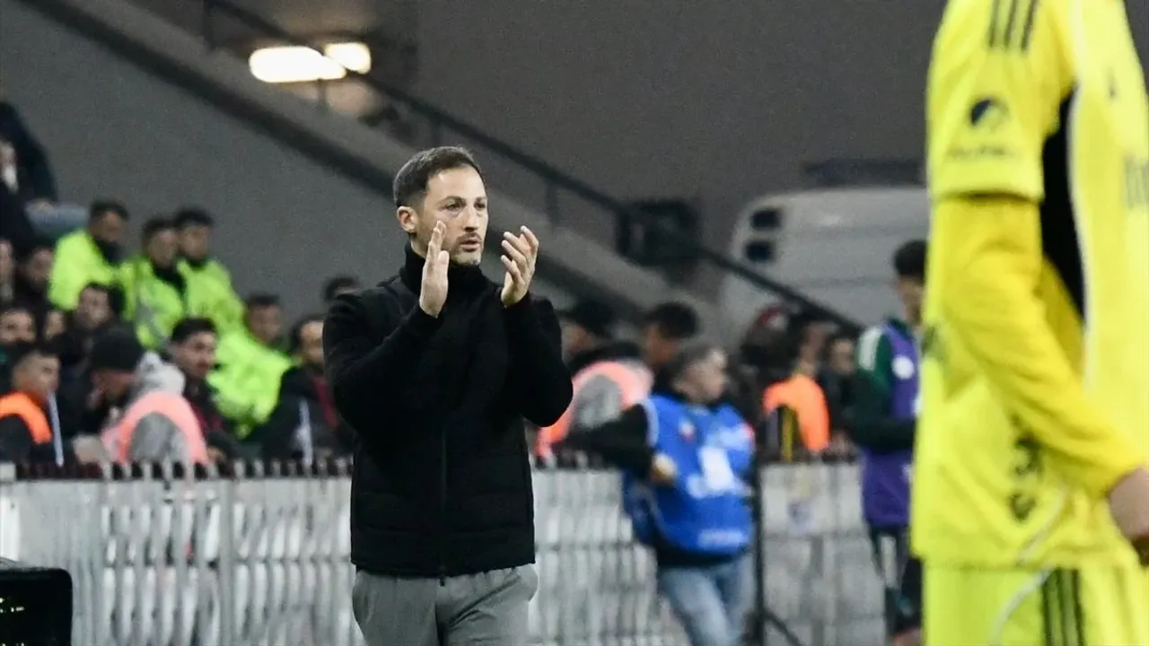 Domenico Tedesco'dan Kocaelispor Zaferi Sonrası Kritik Mesajlar: 'Zorlu Periyotta Puanlar Çok Değerli'