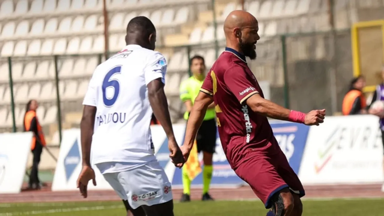 Kıyasya Mücadele Gol Getirmedi: Bandırmaspor ve Sarıyer Puanları Paylaştı