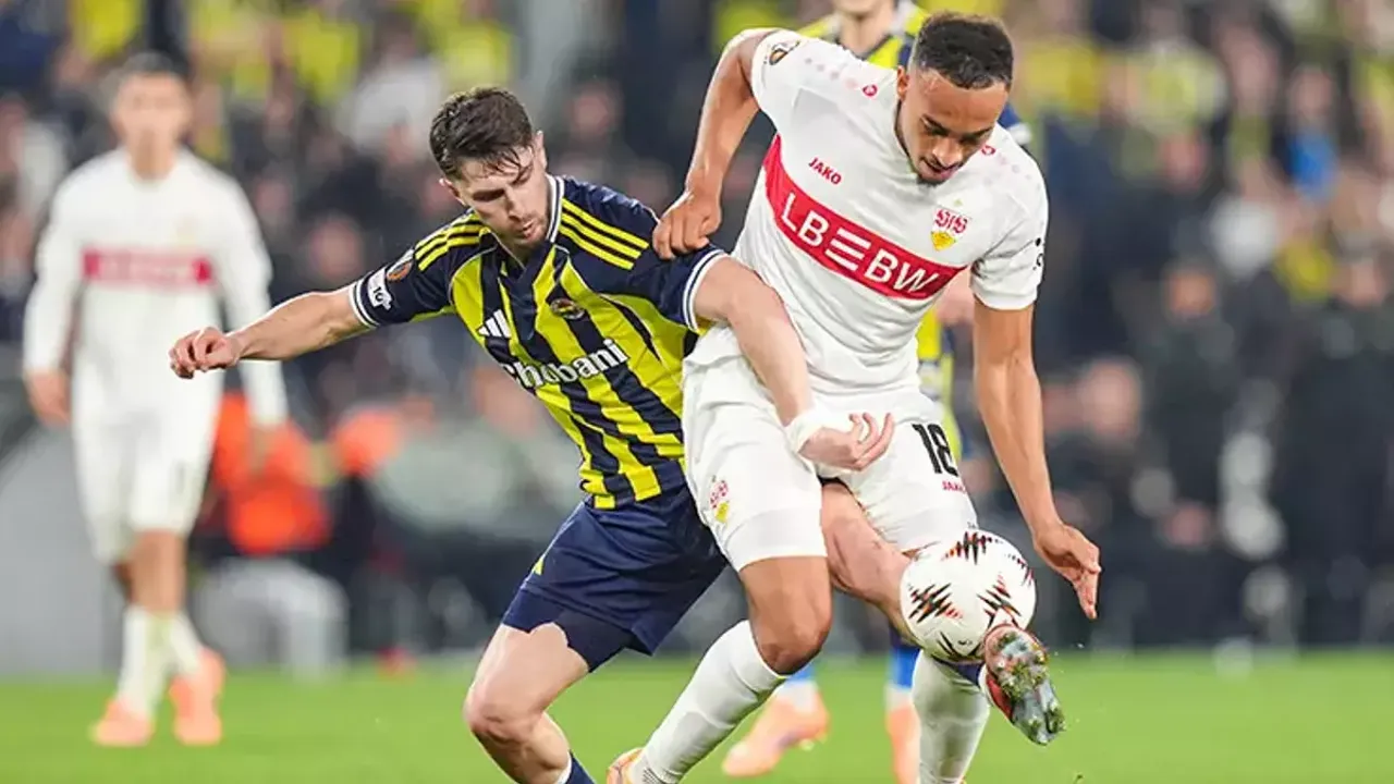 Fenerbahçe-Stuttgart Maçında VAR Rüzgarı: İki Penaltı Kararı Geri Döndü!
