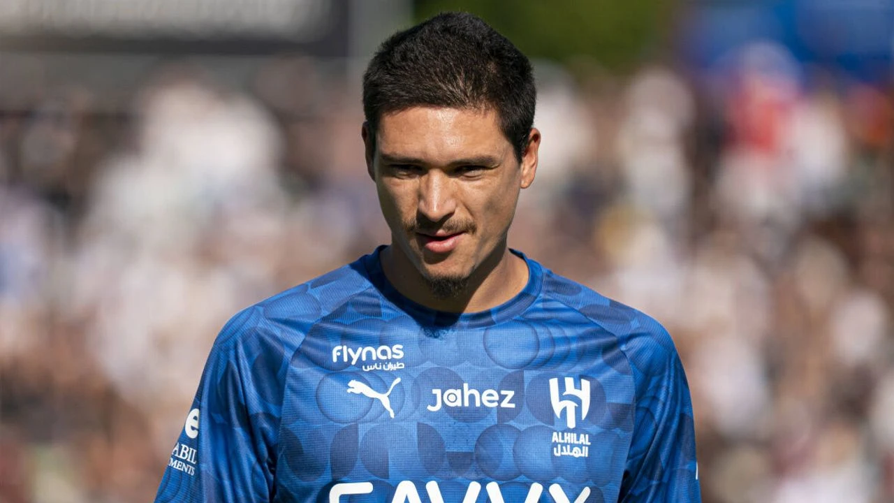 Al-Hilal'de Bomba Gelişme: Darwin Nunez'e Lig Lisansı Şoku, Kadrodan Çıkarıldı!