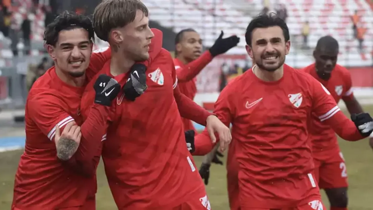 Boluspor, Van Deplasmanında Zafere Uçtu: Dean Liço Altın Değerinde Golle Fark Yarattı!