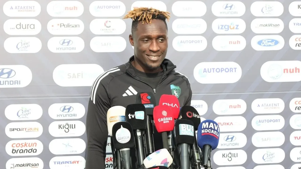 Kocaelispor'un Gol Makinesi Daniel Agyei'den İddialı Hedefler: İki Haneli Sayılar Kapıda!
