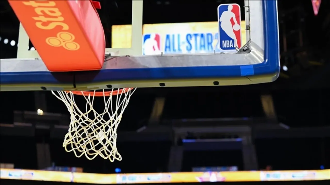 2026 NBA All-Star İlk Beşleri Duyuruldu! Doğu ve Batı Yıldızları Sahneye Çıkarken LeBron James'in Tarihi Serisi Son Buldu