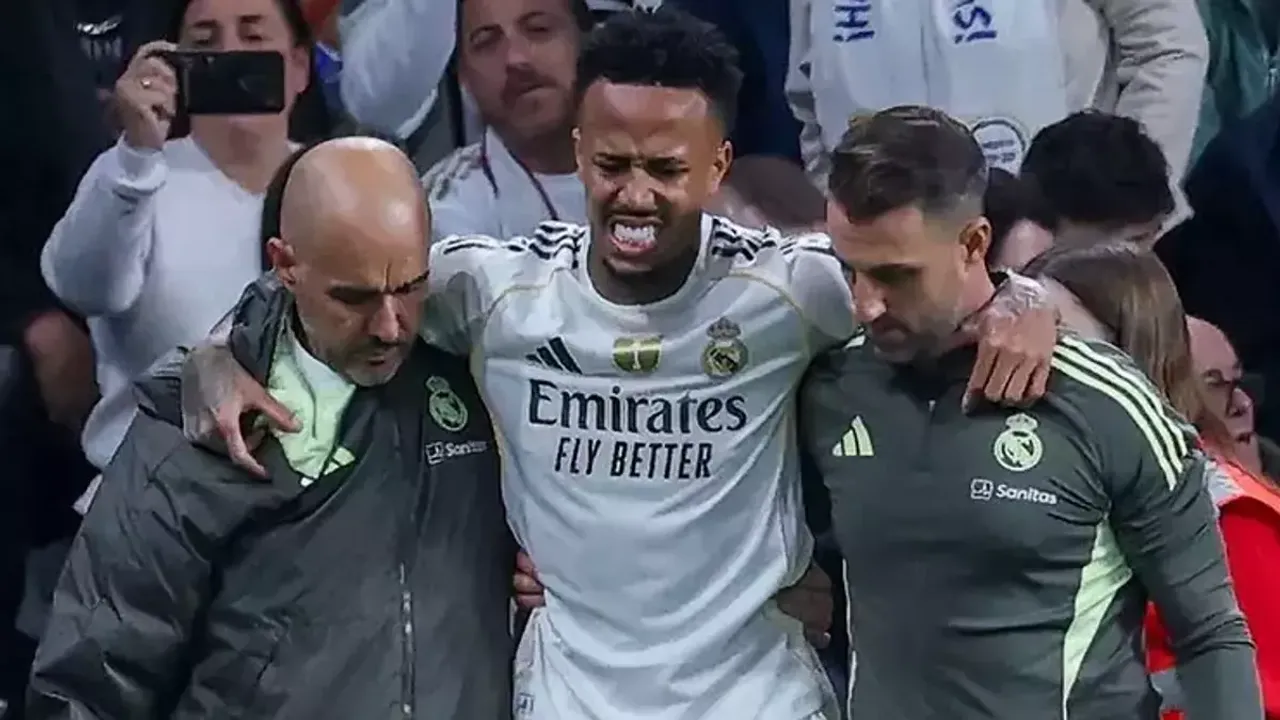Real Madrid'e Bir Darbe Daha: Eder Militao 4 Ay Yok