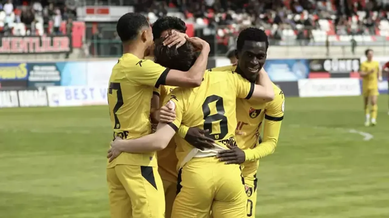 İstanbulspor, Vanspor FK Deplasmanında Gol Şov Yaptı: 3-1'lik Net Galibiyet!