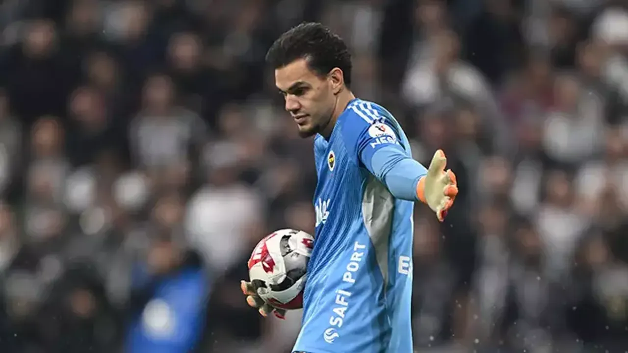 Brezilya Milli Takımı'ndan Fenerbahçeli Ederson'a Yeniden Çağrı: Ancelotti'nin Güvendiği İsim!