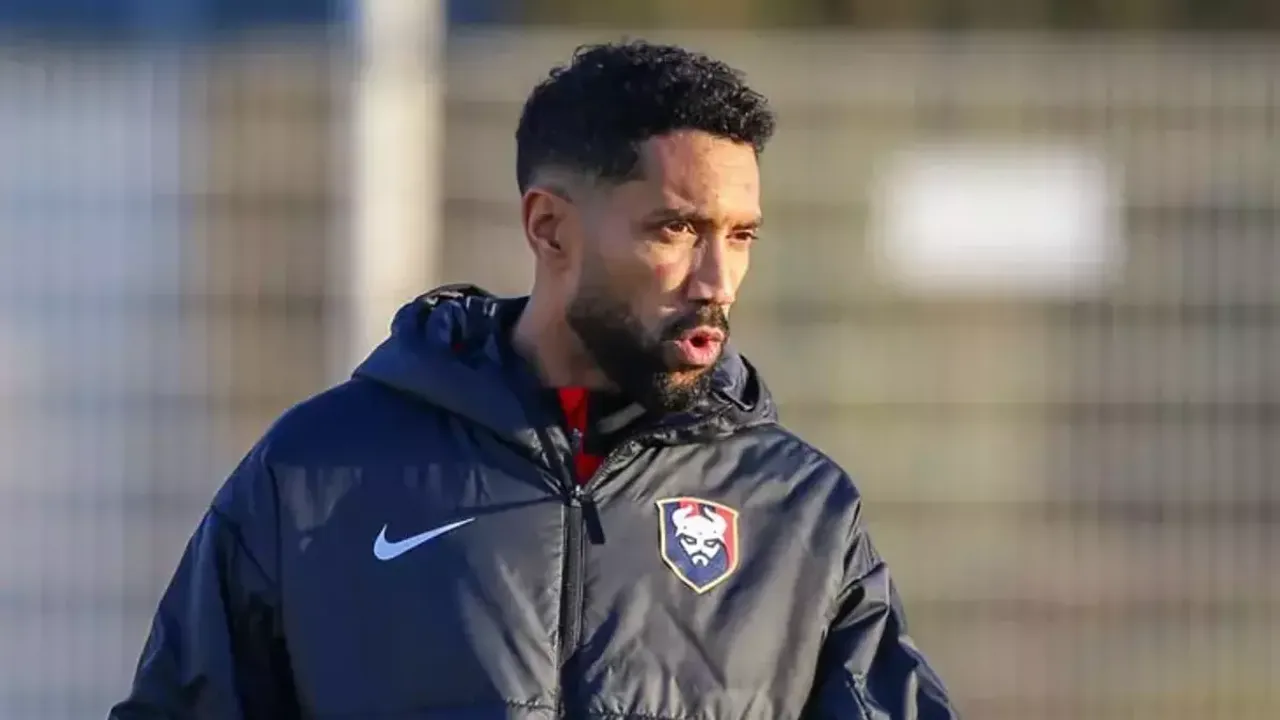 Gael Clichy Teknik Direktörlük Koltuğunda! Caen'de Yeni Bir Dönem Başlıyor