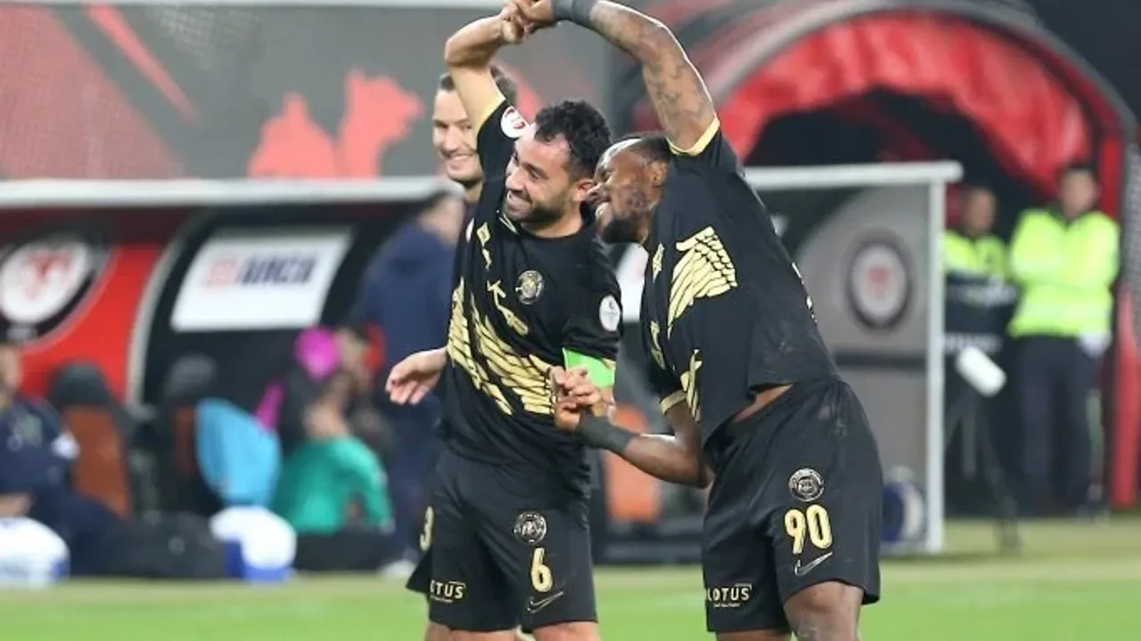 Çorum FK Evinde Coştu, Iğdır FK'yı 3 Golle Geçti!