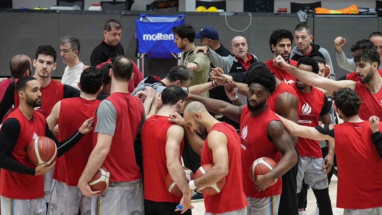 Petkimspor FIBA Avrupa Kupası'nda Devler Arenasında: Çeyrek Final İçin Geri Sayım Başladı!