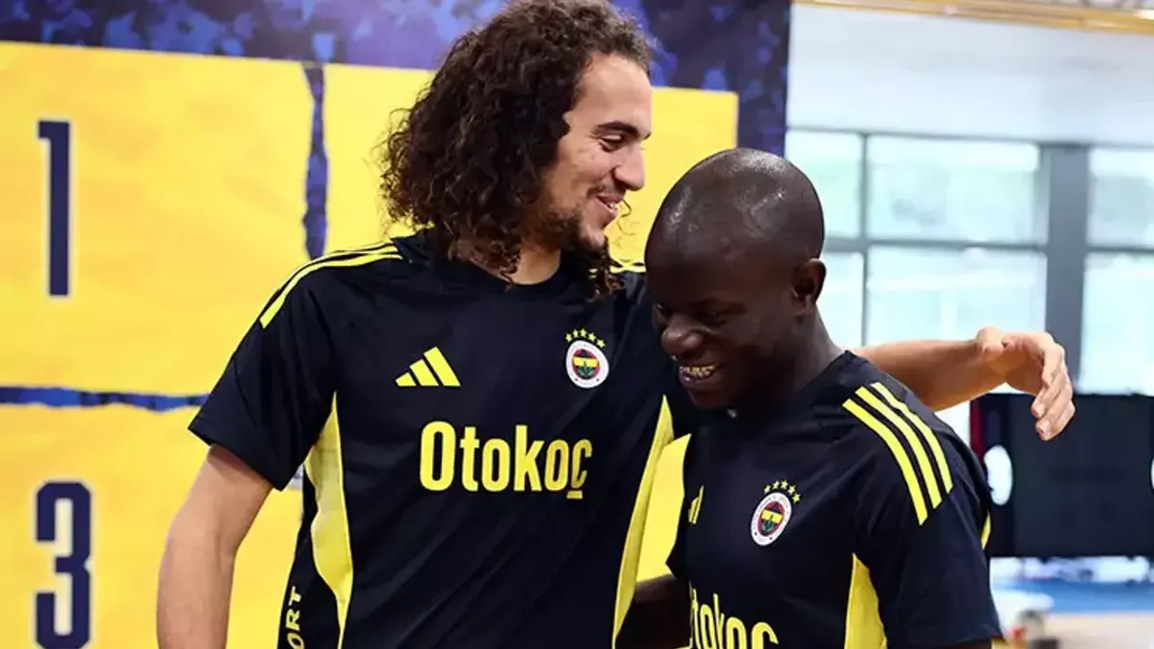 Fenerbahçe'de N'Golo Kanté Dönemi Başladı! Yıldız Orta Saha Samandıra'da Ter Döktü
