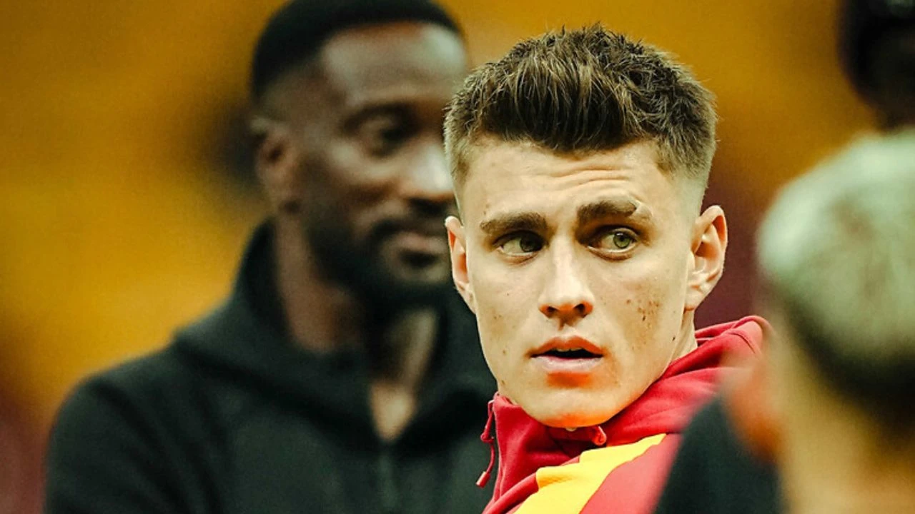 Kazımcan Karataş'tan Göz Dolduran Performans: 'Kendimle Gurur Duyuyorum' Dedi!