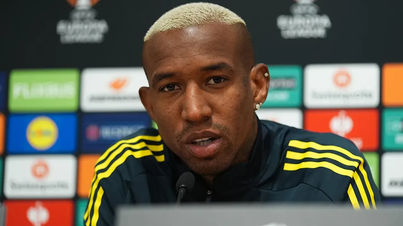 Anderson Talisca'dan Çift Taraflı Mesaj: Alex'e Övgü, Aston Villa'ya Galibiyet Sözü!