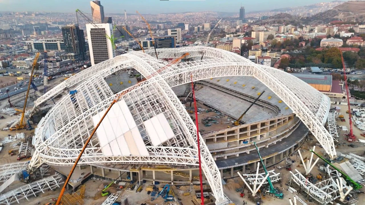 Başkent'in Kalbi Yeniden Atacak: Ankara 19 Mayıs Stadyumu'nun İnşası Hız Kesmiyor!