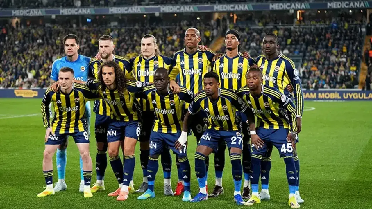 Fenerbahçe'ye Konyaspor Deplasmanı Öncesi Çifte Şok: 3 Kritik İsim Kadroda Yok!
