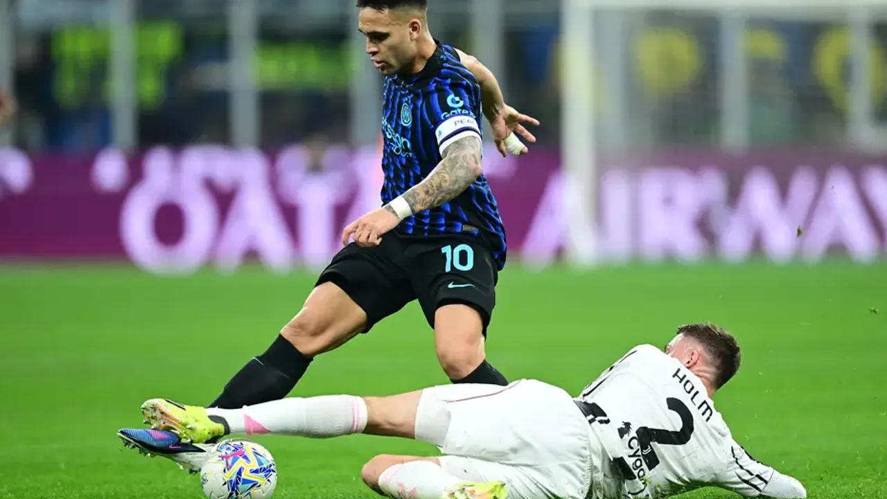 Juventus'ta Sakatlık Kabusu: Emil Holm Galatasaray Maçı Öncesi Kadrodan Çıktı!