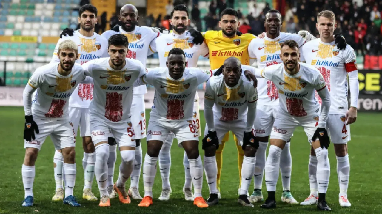 Trendyol Süper Lig'de Erken Heyecan: Karagümrük, Kayserispor Karşısında Larsson ile Öne Geçti!