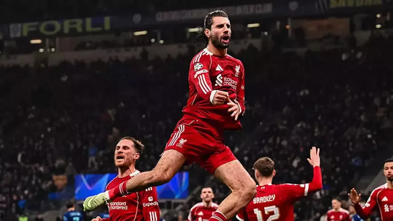 Salah’sız Liverpool’dan Son Dakika Zaferi! Inter’de Hakan Çalhanoğlu Sakatlandı