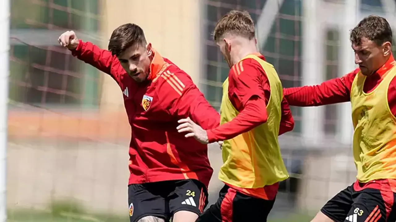 Kayserispor'dan Fenerbahçe Randevusu Öncesi Yoğun Antrenman Sinyali!