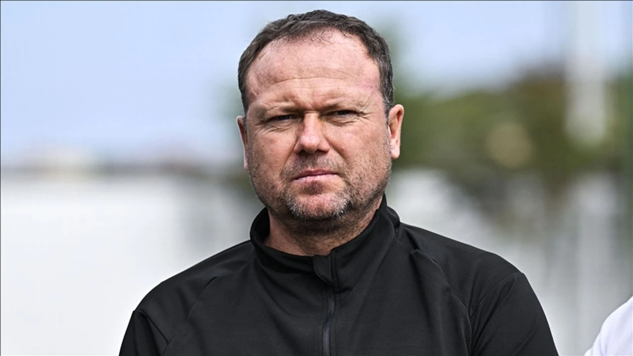 Fatih Karagümrük'te Marcel Licka Dönemi Sona Erdi: Süper Lig'de Beklenmedik Ayrılık!