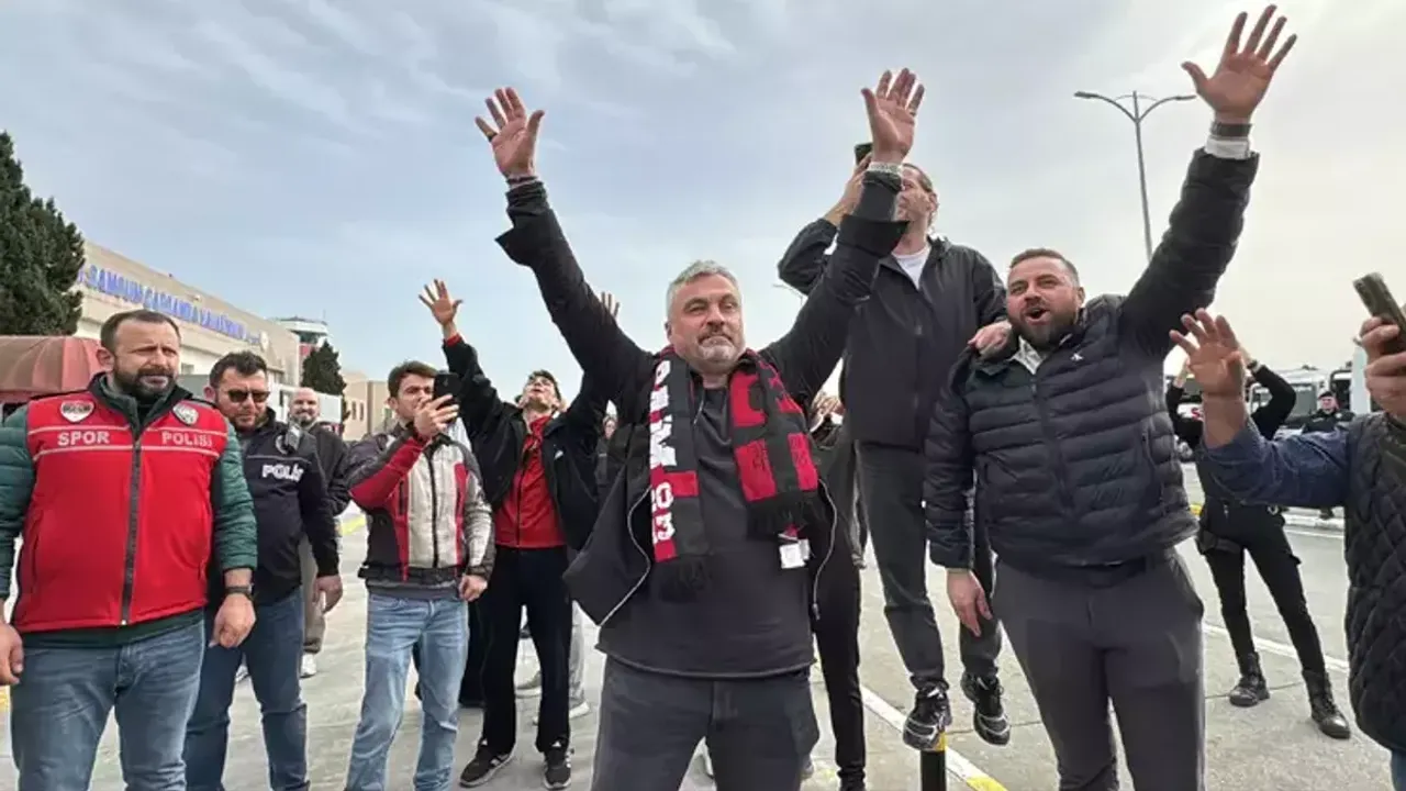 Süper Lig'de Ayrılık! Thomas Reis, Samsunspor'a Duygusal Veda Etti