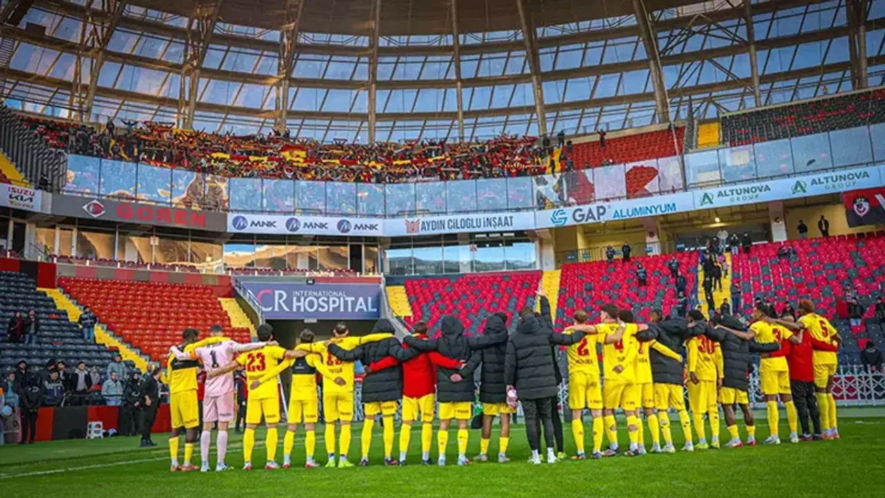 Göztepe Avrupa Yolunda Firesiz İlerliyor