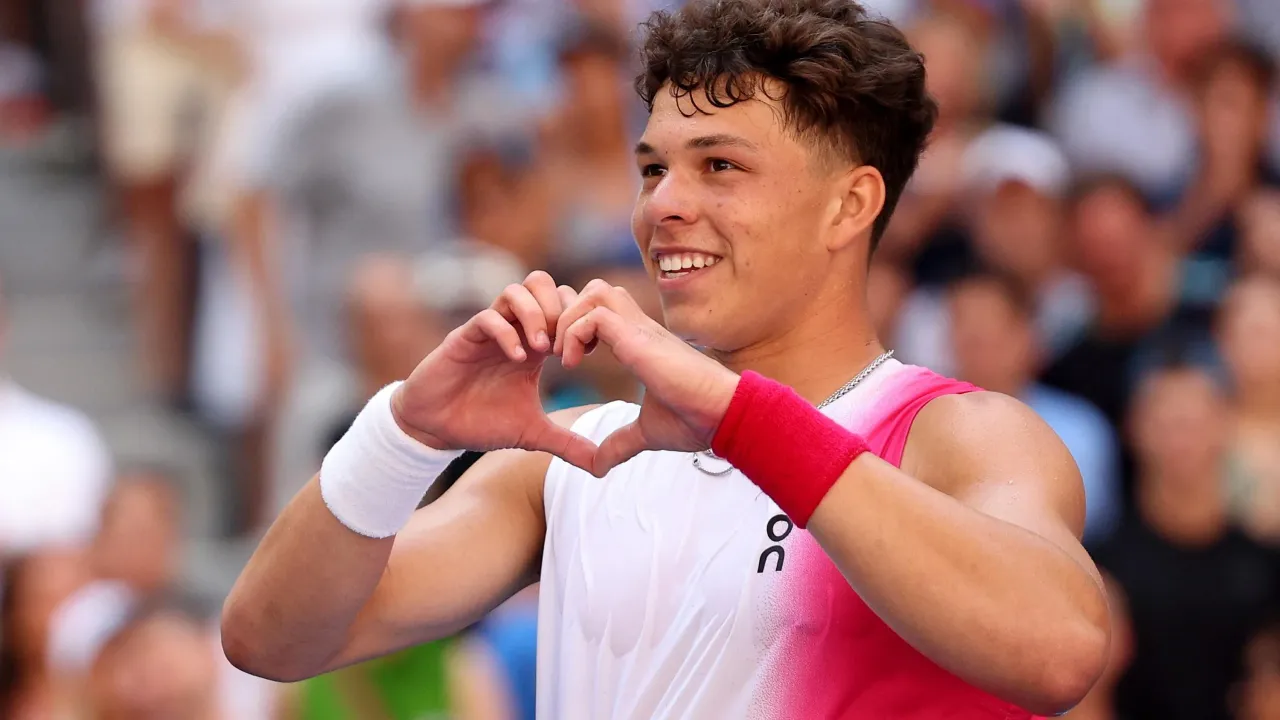 Ben Shelton'dan ABD Açık'ta Tarihi Yükseliş: Arthur Ashe'in İzinde Bir Efsane Doğuyor