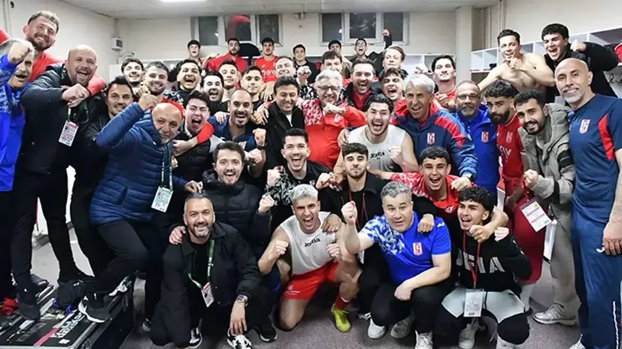 Balıkesirspor Play-Off'a Fırtına Gibi Başladı: Eskişehirspor'u 2-1 Mağlup Ederek Avantajı Kaptı!