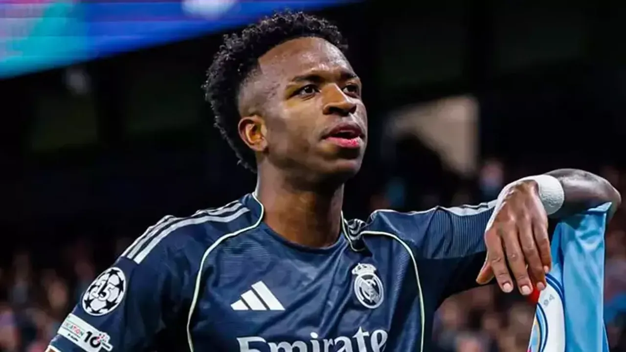 Vinicius Junior'dan Real Madrid Aşkı İtirafı: Gelecek Planları ve Irkçılıkla Mücadele Mesajı