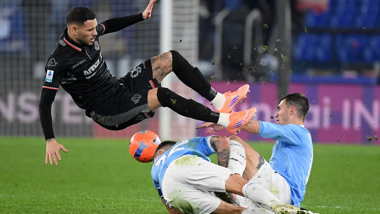 Roma Olimpiyat'ta Golsüz Derbi: Lazio ve Fiorentina Yenişemedi!