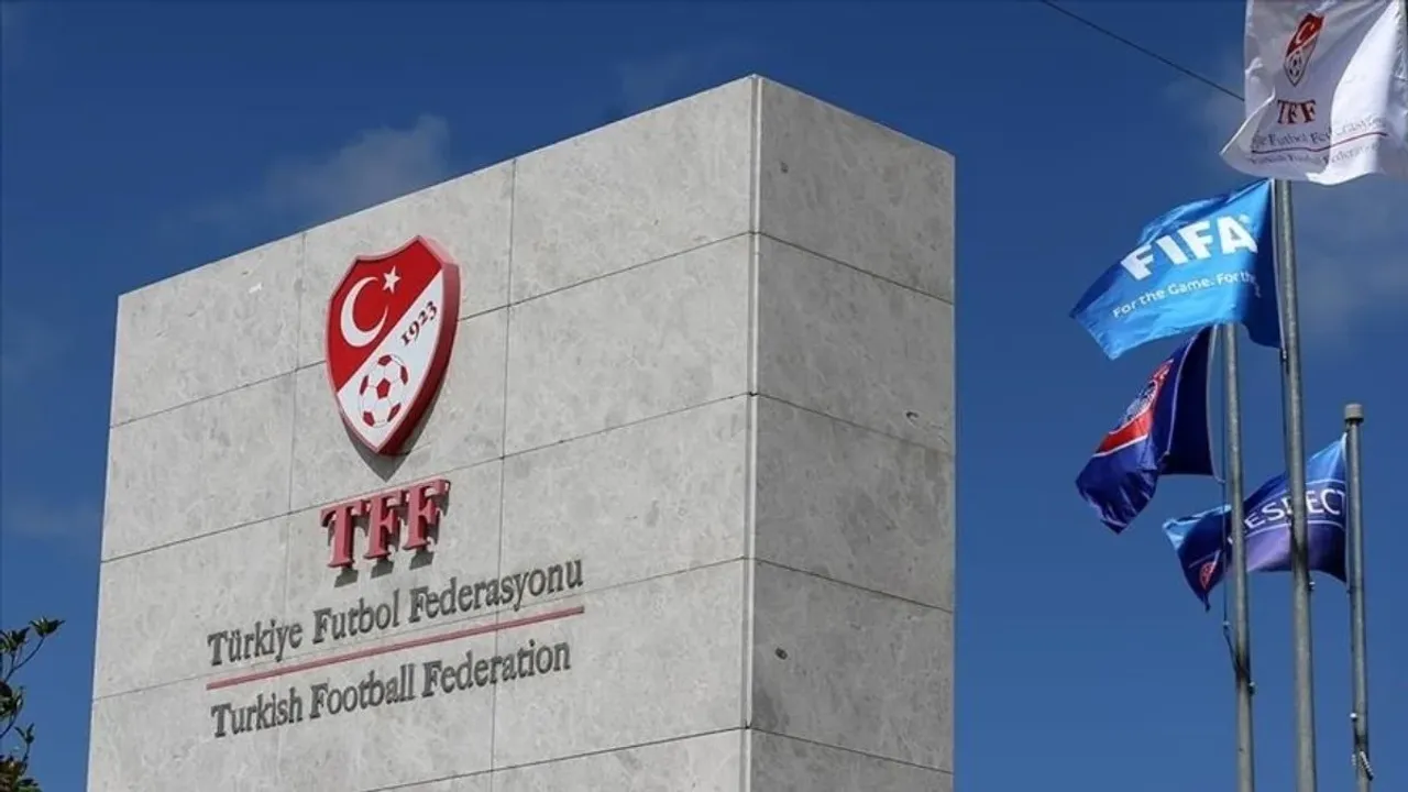 Türk Futbolunda Bahis Skandalı! PFDK'dan Rekor Men Cezaları Yağdı: 489 İsim Disipline Sevk Edildi