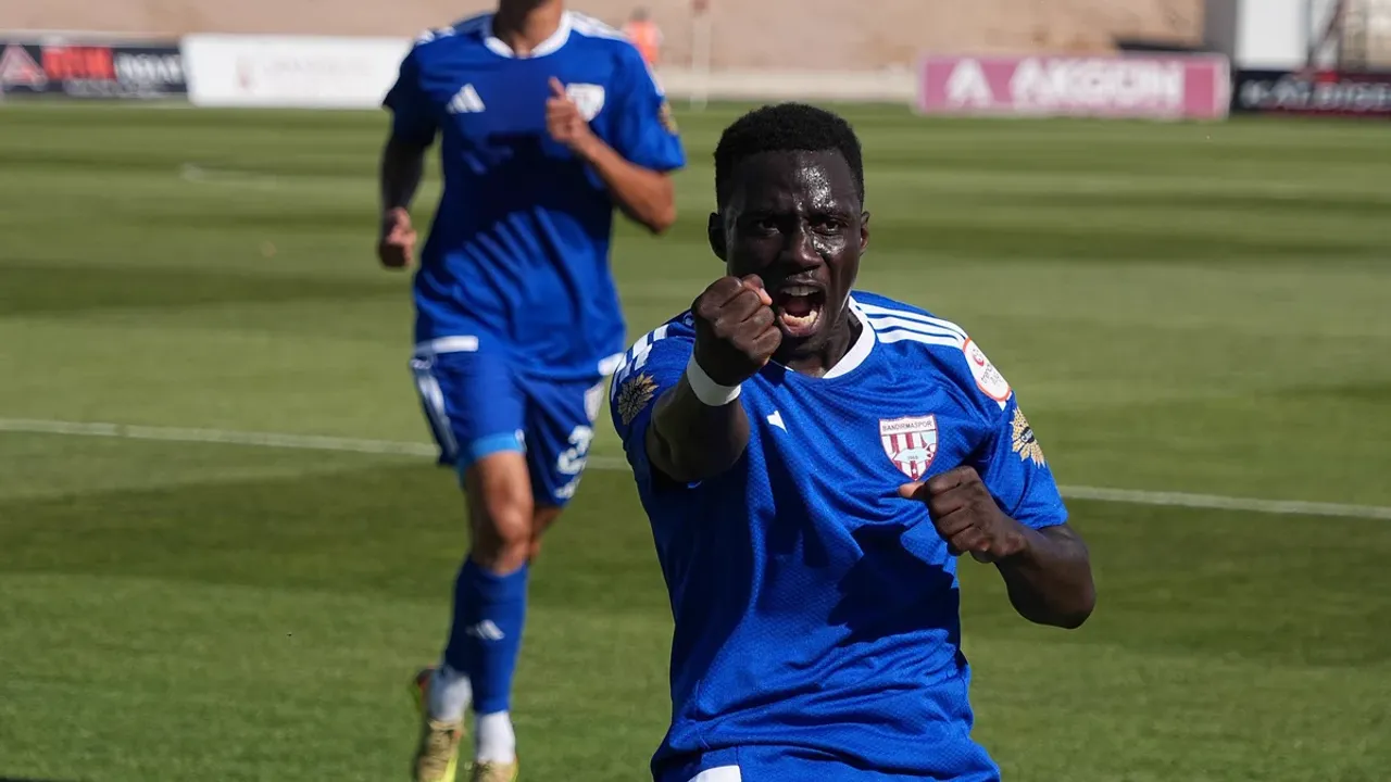 Bandırmaspor'un Genç Yıldızı Amidou Badji İçin Transfer Savaşı: Al-Wasl SC ve Anderlecht Devrede!