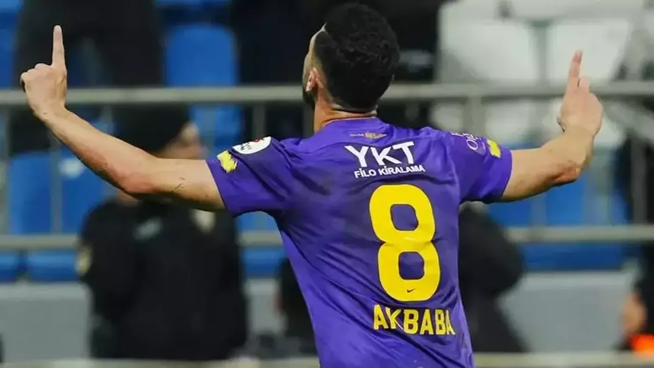 Emre Akbaba Bursaspor’a İmzayı Atıyor! Yeni Macera Başlıyor