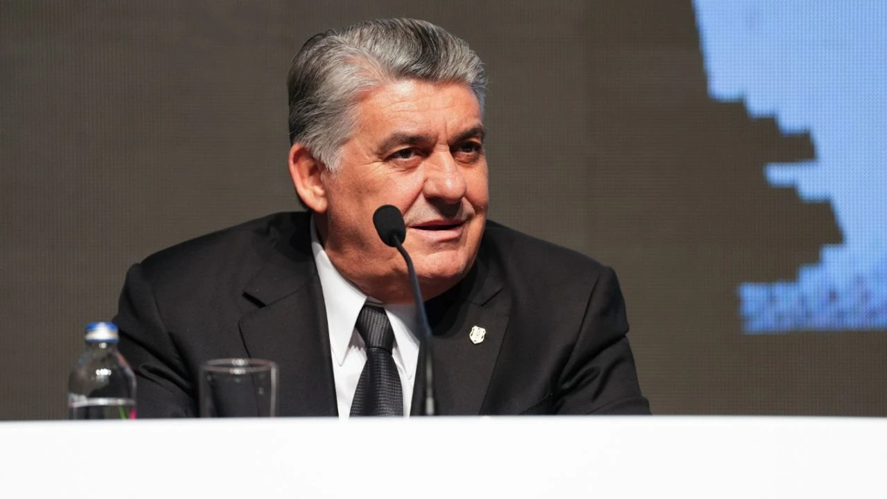 Beşiktaş Başkanı Adalı'dan Transfer İddiası: 