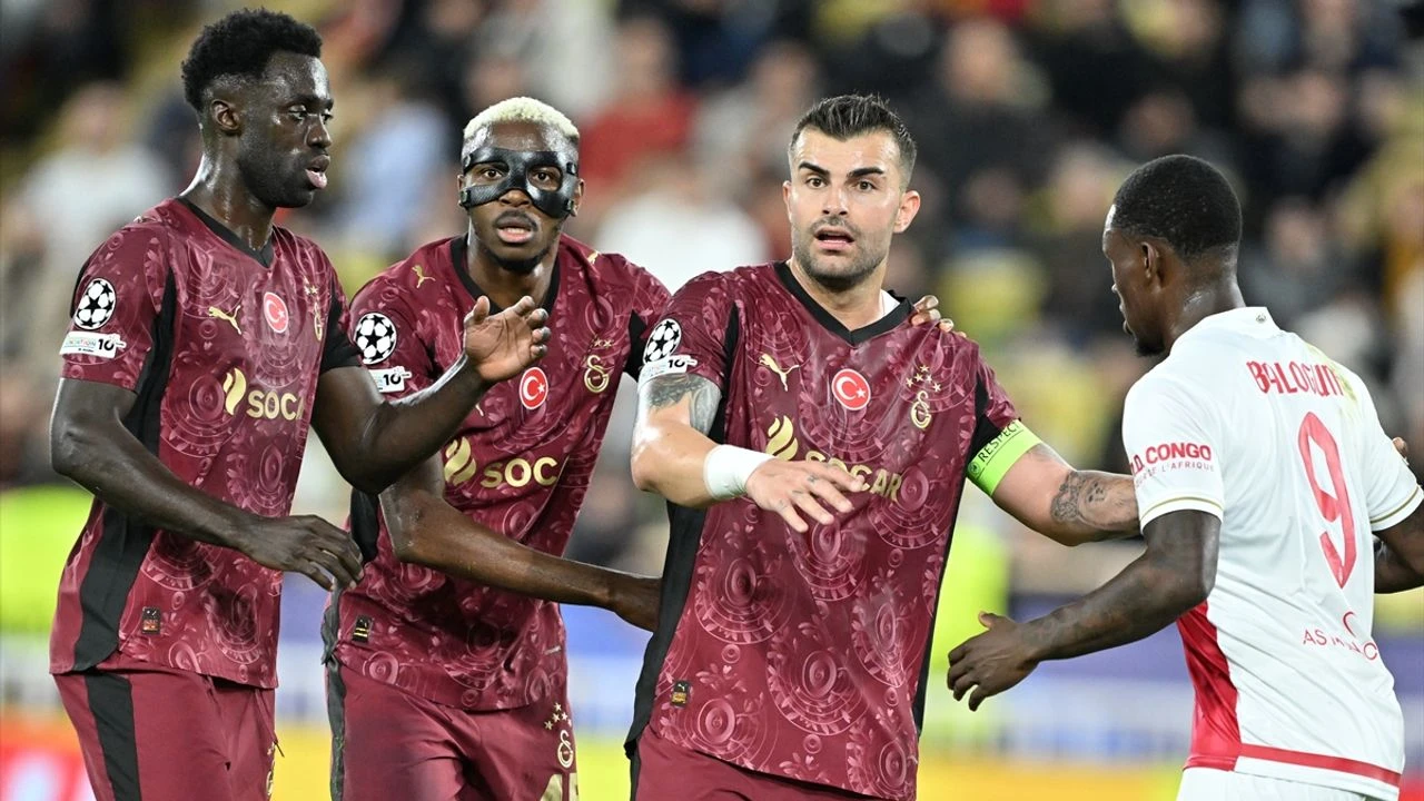 Fransız Basını Galatasaray-Monaco Maçına Kilitlendi: Kırılma Anı Uğurcan Çakır!