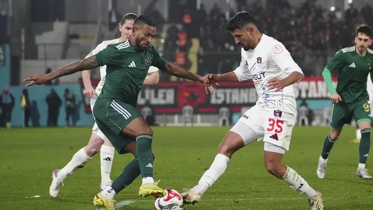 Esenler Erokspor ve Vanspor'dan Golsüz Beraberlik: Puanlar Paylaşıldı!