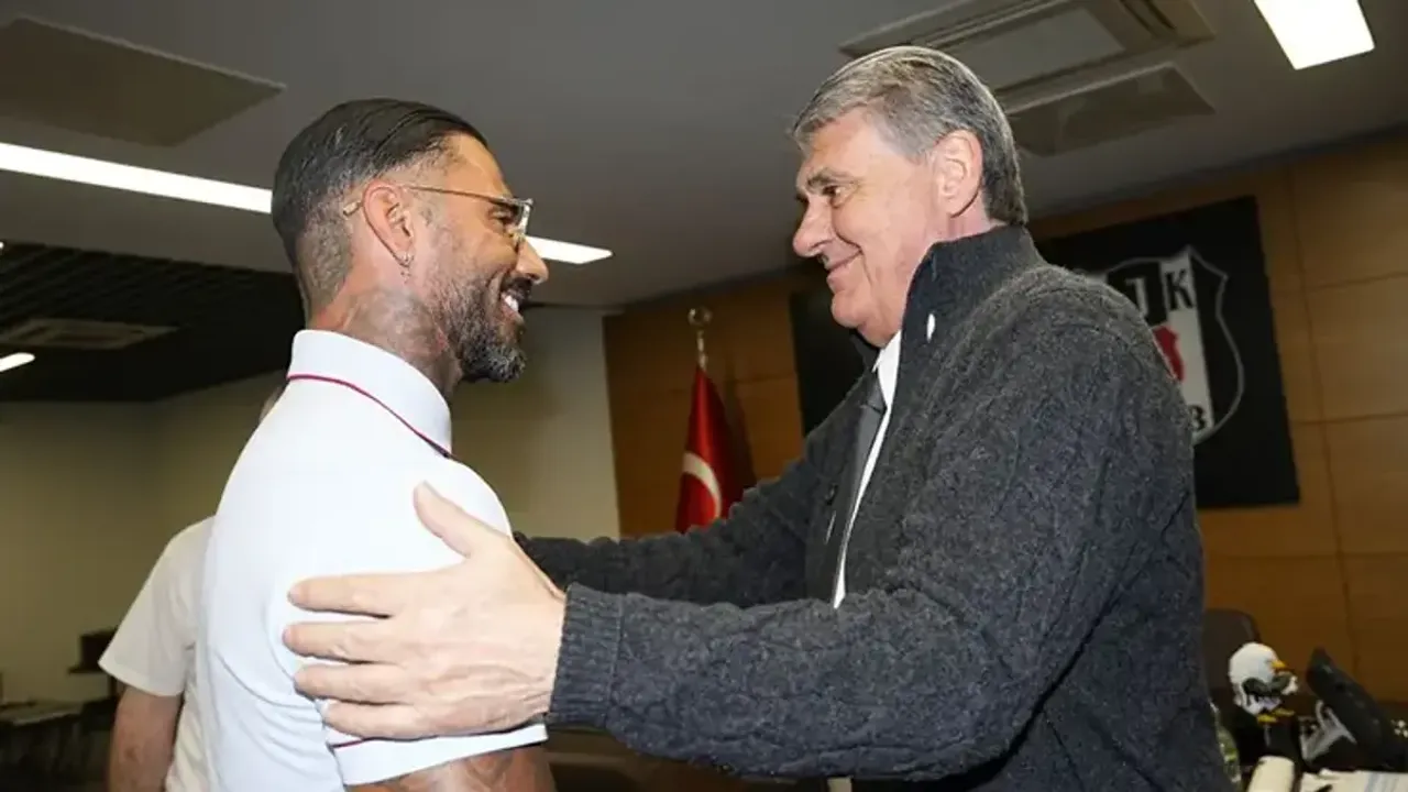 Quaresma Beşiktaş'a Geri Döndü! Başkan Adalı ile Duygusal Buluşma Yaşandı