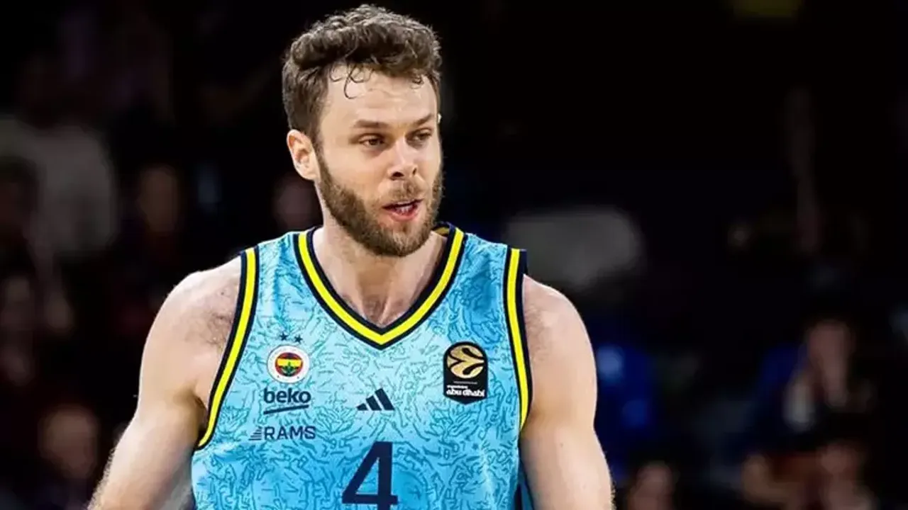 EuroLeague Lideri Fenerbahçe Beko'ya Melli Şoku: Yıldız Oyuncu Ameliyat Masasında!