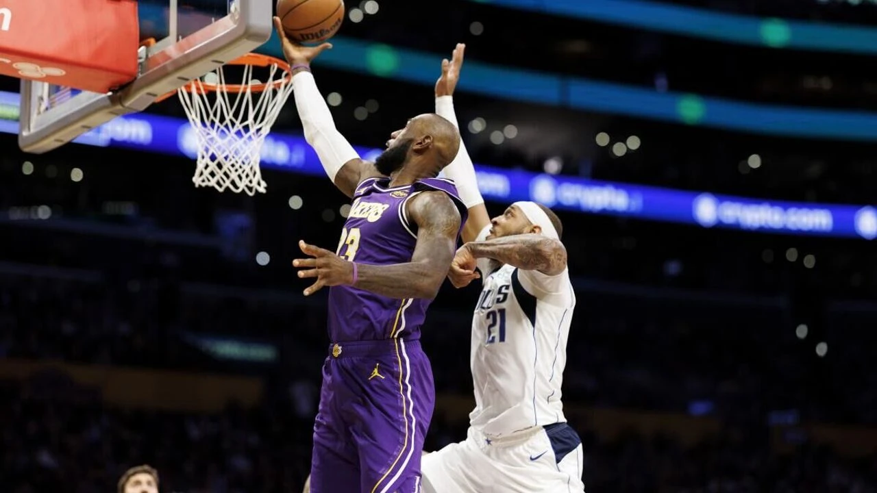 Kral James'ten Destansı Gece: Lakers, Dallas'ı Devirirken Tarihe Geçti!