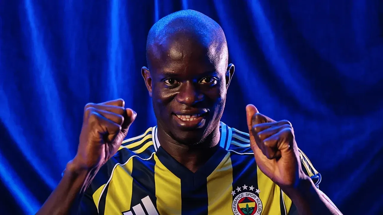 N'Golo Kante'ye Dünya Kupası Daveti! Fransa Kadrosunda Büyük Şok: Guendouzi Yok